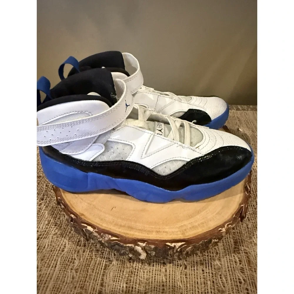 Jordan Jumpman Two Trey Youth Kids Concord Royal DQ8432-140‎ Sz-2.5